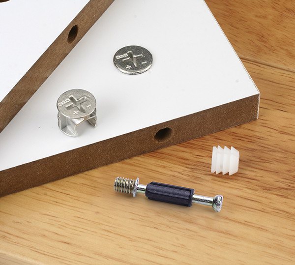 CONNECTORS